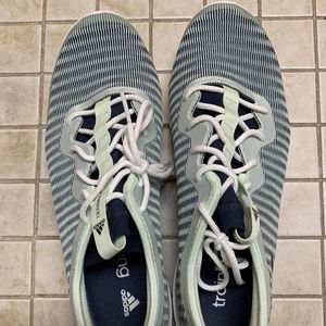 Adidas Crazymove Training shoes